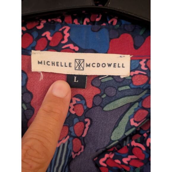 MICHELLE MCDOWELL multicolor womens blouse top size large in GUC - Picture 3 of 7